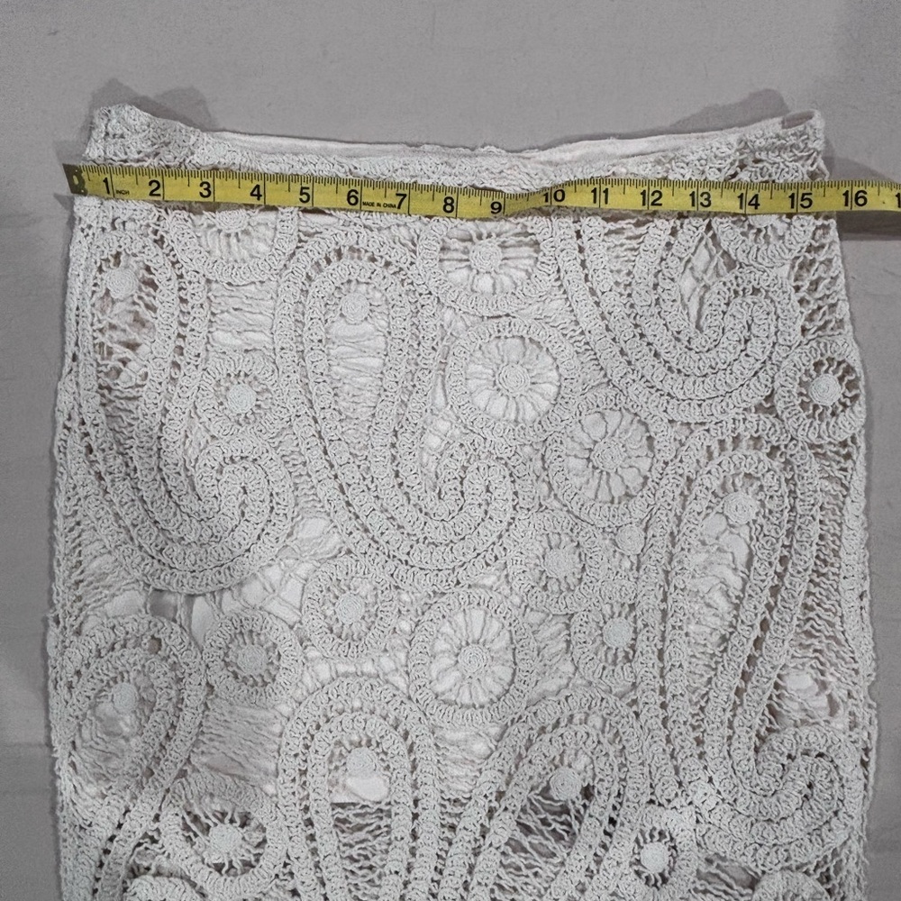 Zara Cream Asymmetrical Crochet Dress - Picture 7 of 10